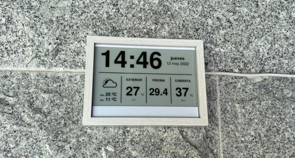 E0346: Pantalla domótica de datos, el hardware