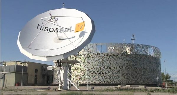 E0558: Conexión de Banda Ancha universal... por satélite