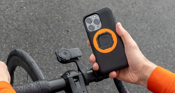 E0667: QuadLock, montando el iPhone en la bici