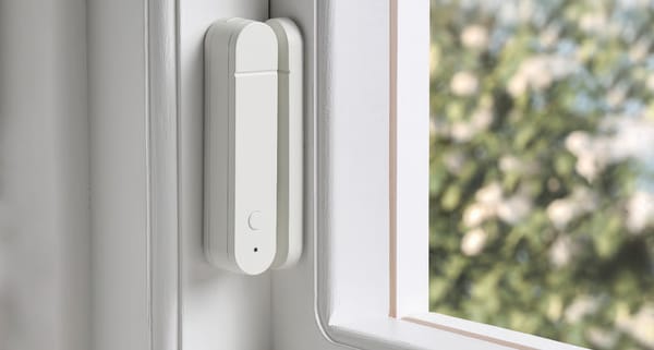 Probando el nuevo sensor de puertas Matter de IKEA