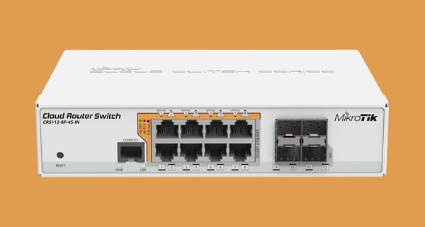 Mi switch PoE Mikrotik CRS112-8P-4S-IN